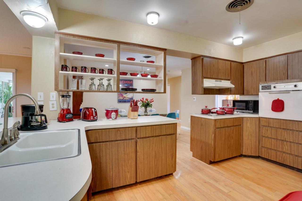 Charming Mid-Century House - Just Steps To Lake! Lakeland Εξωτερικό φωτογραφία